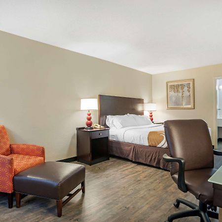 Quality Inn Baton Rouge East I-12 Zewnętrze zdjęcie